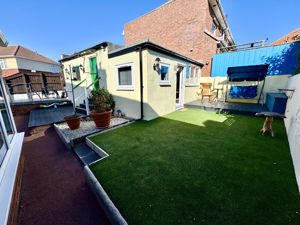 Photo 2- click for photo gallery